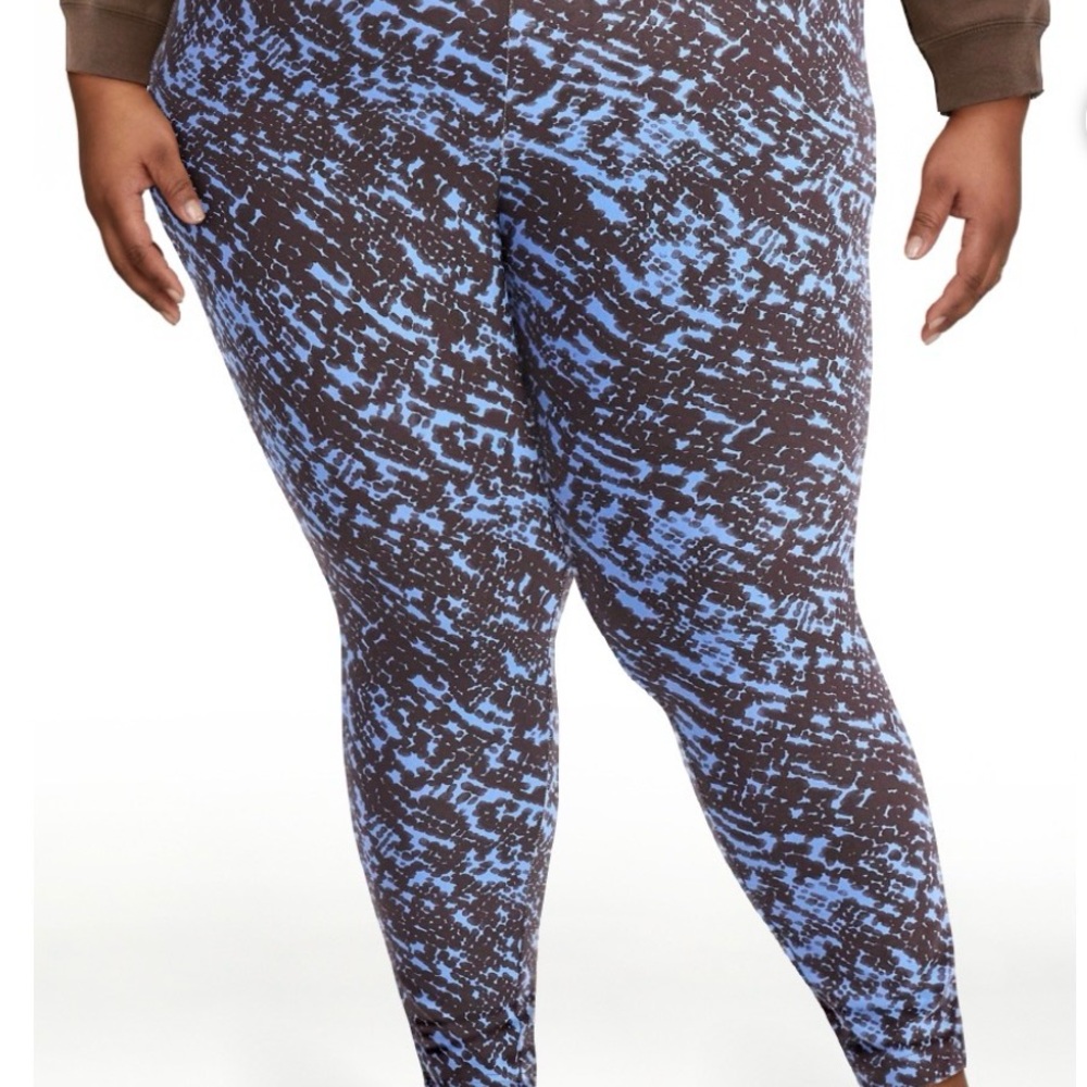 Terra & Sky Black and Blue Abstract Leggings